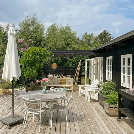Semesterbostad Cosy House Close To The Sea And Jetty Store Fuglede
