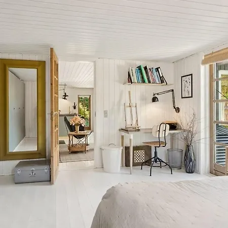 Cosy House Close To The Sea And Jetty *